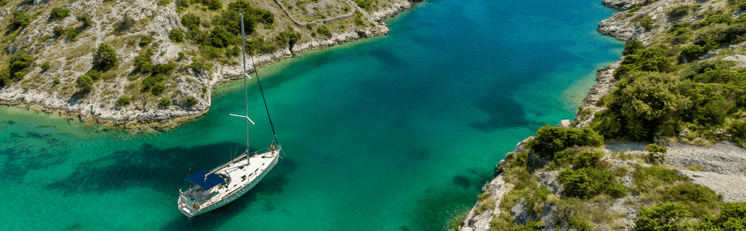 When Is the Best Time to Charter a Yacht